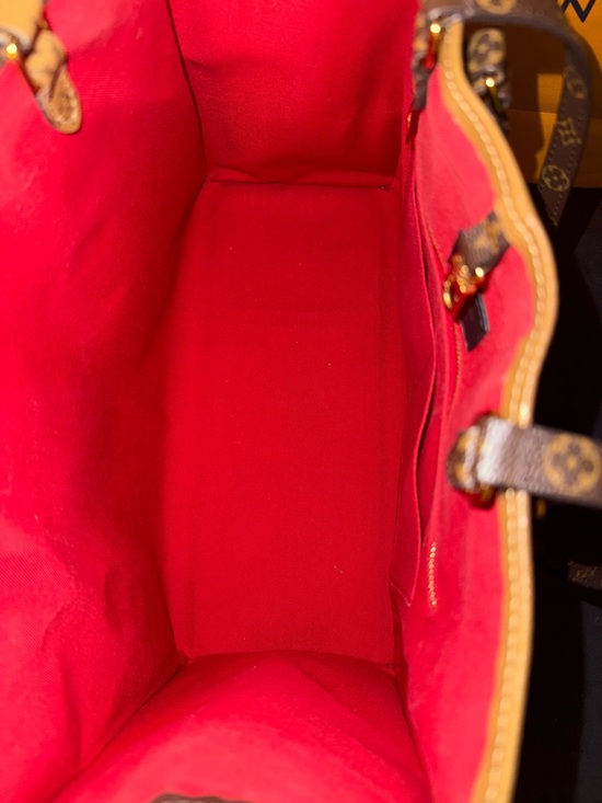 LOUIS VUITTON
Reverse Monogram Giant Onthego GM - Picture 6 of 11